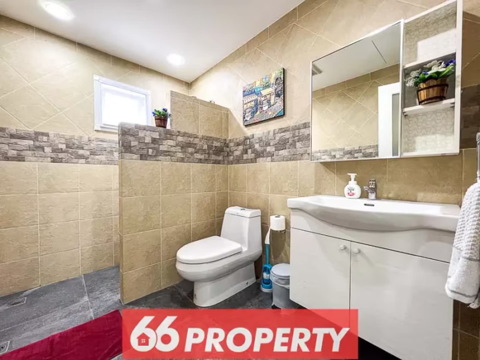 2 Bedroom House - Image 10