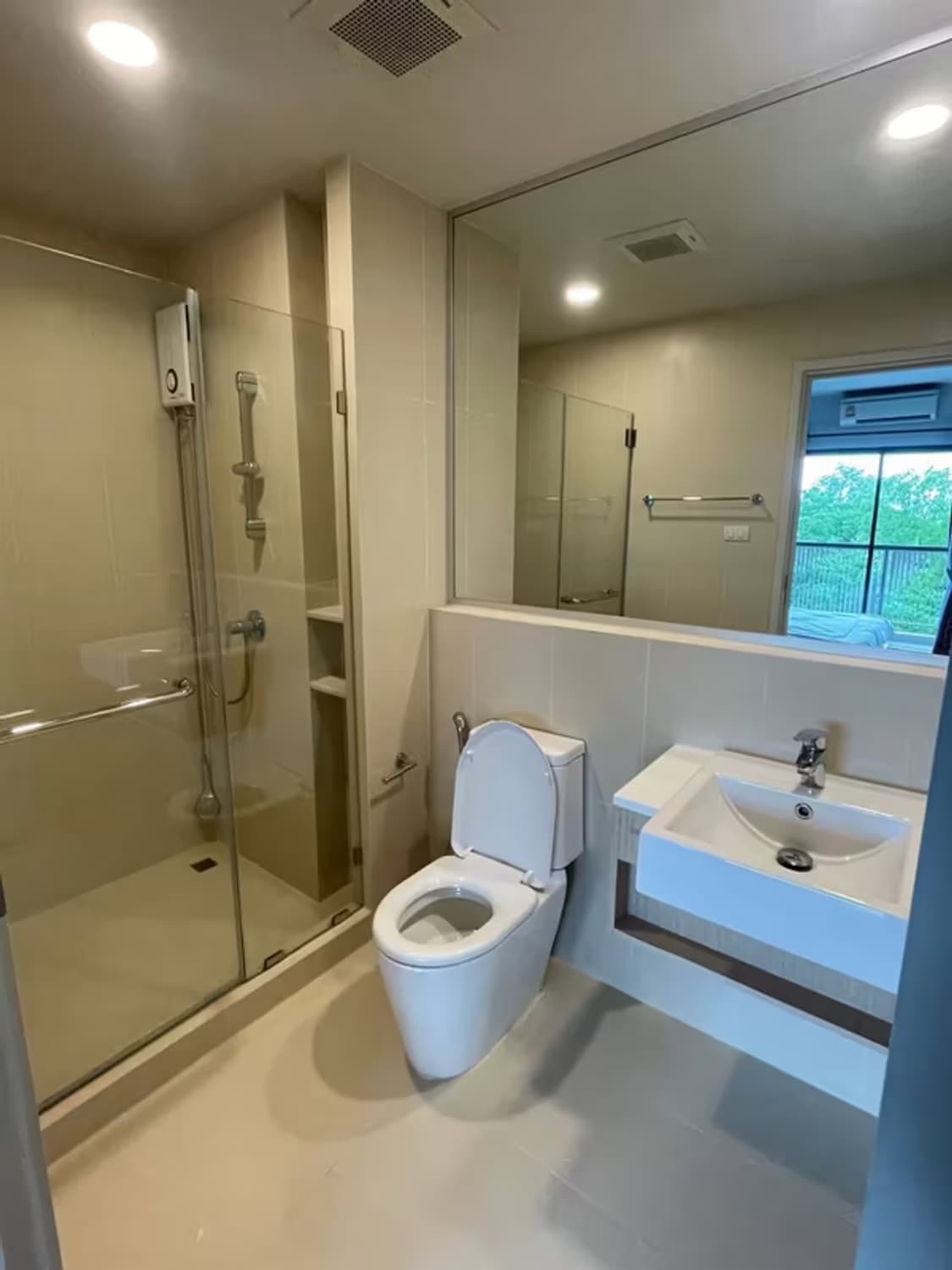 1 Bedroom Condo - Image 12
