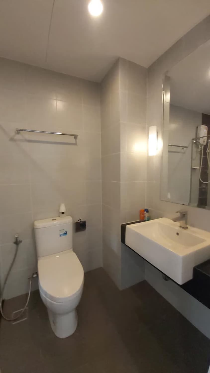 Condo for Sale at Supalai Monte II - Image 4
