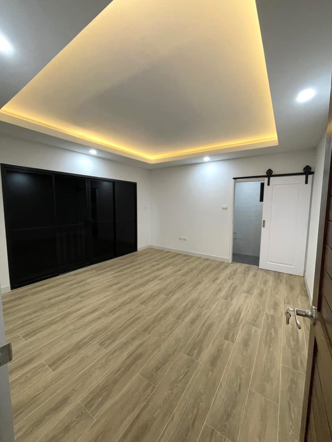 3 Bed House for Sale in San Kamphaeng District - Image 11