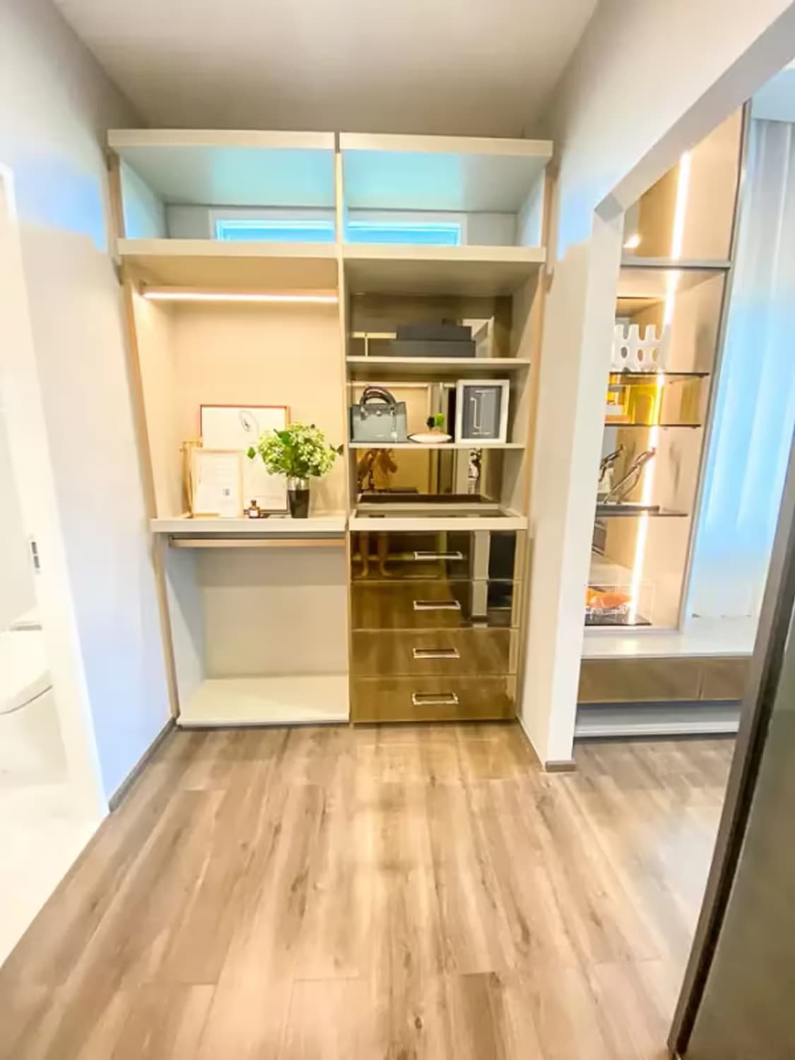 4 Bedroom House - Image 3