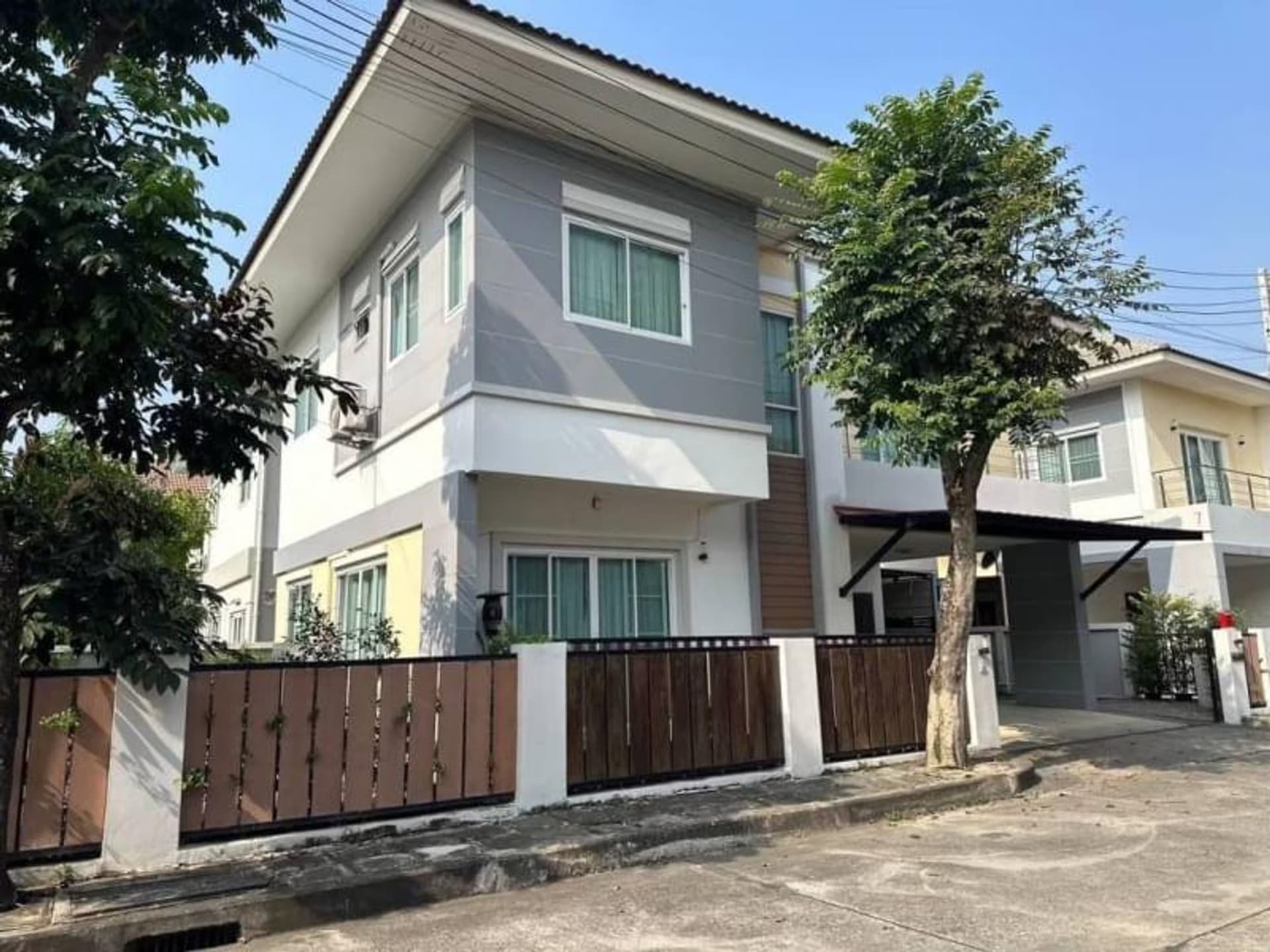 3 卧室 别墅 用于 出租 在 Saraphi - Image 2