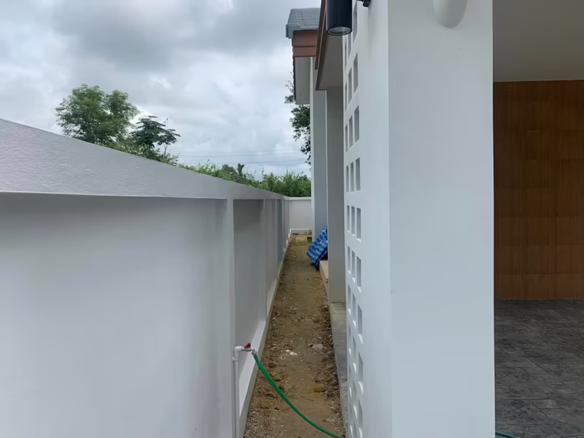 3 Bedroom House - Image 10