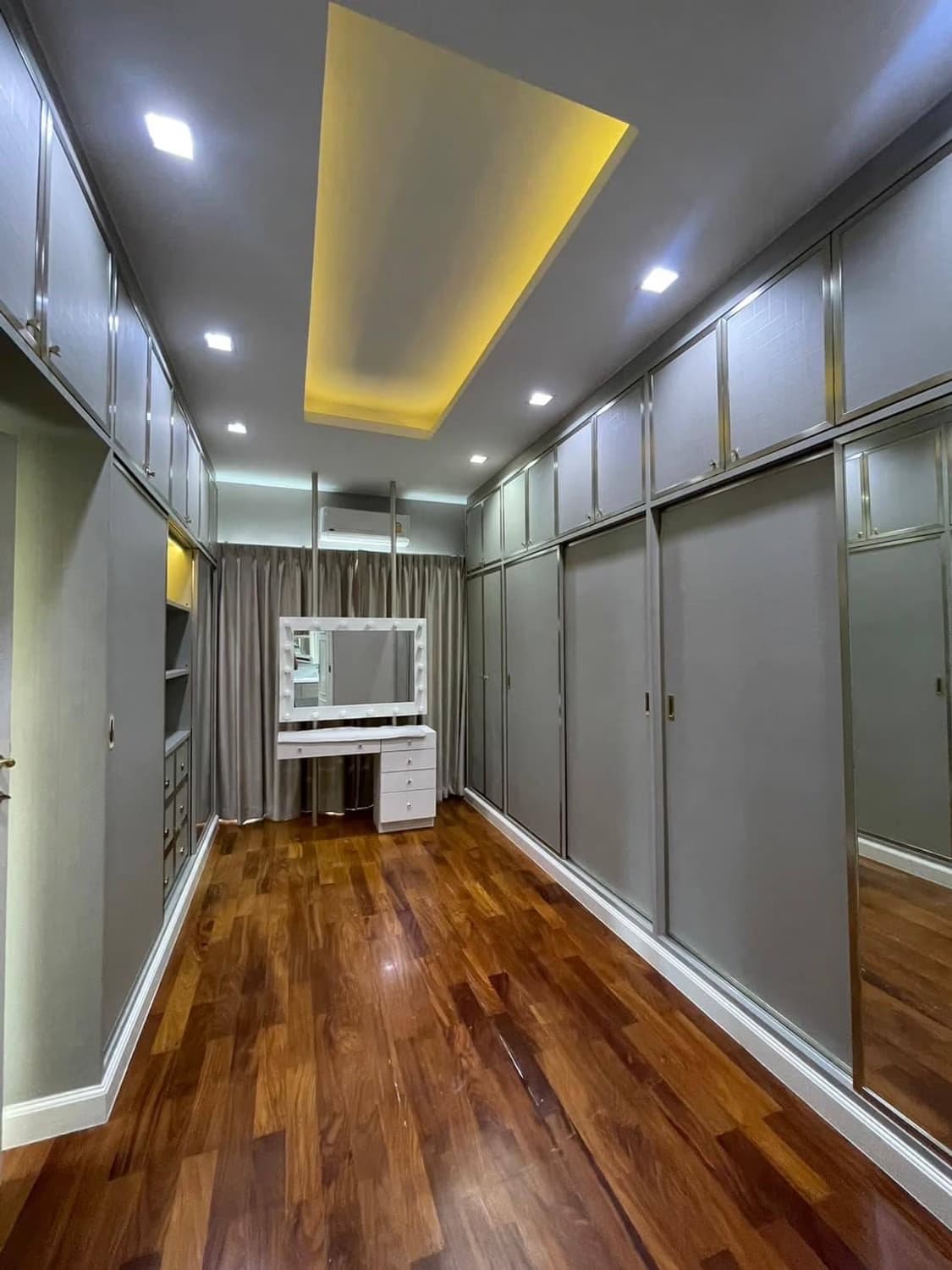 4 Bed House for Rent in บางแก้ว - Image 5