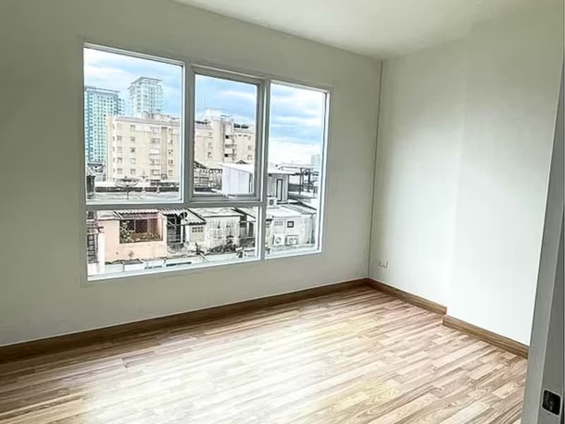 1 Bedroom Condo for Sale 