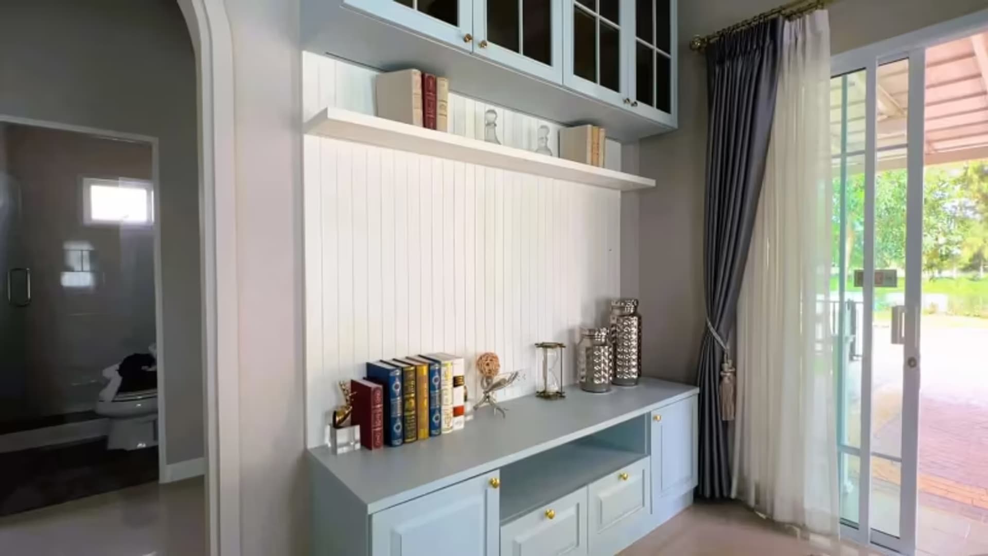 2 Bedroom House - Image 1