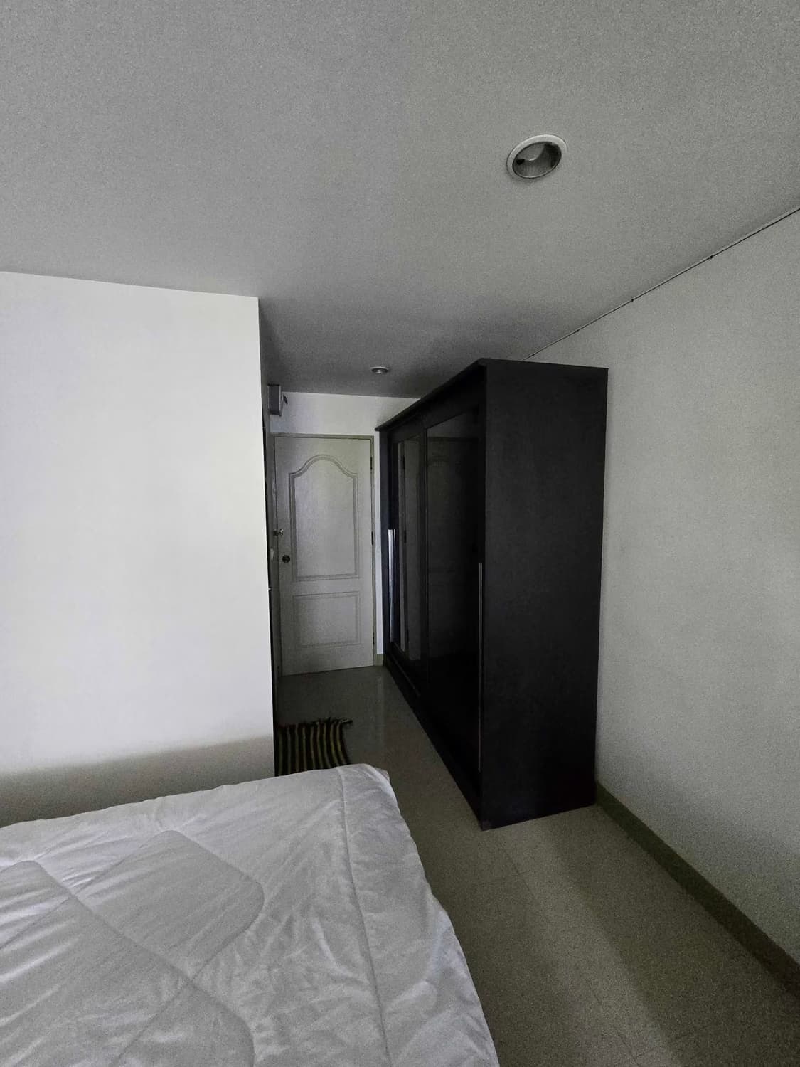 2 Bed Condo for Sale in Bang Na - Image 11