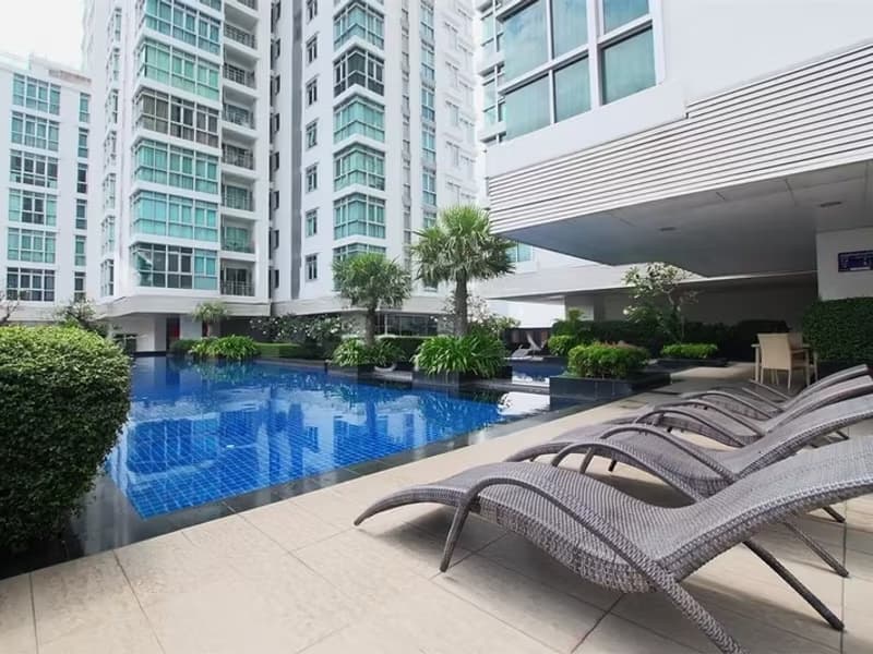 Nusasiri Grand Condominium
