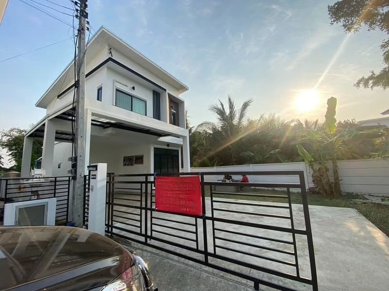 3 Bed House for Rent and Sale in Saraphi