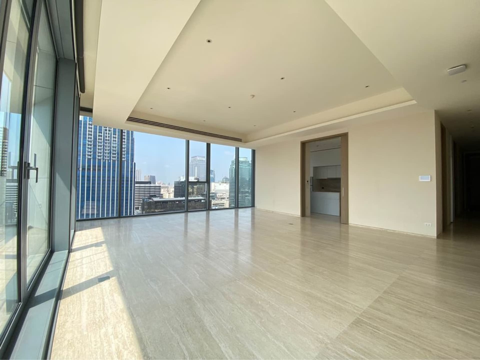 Condo for Rent at SCOPE Langsuan - Image 2