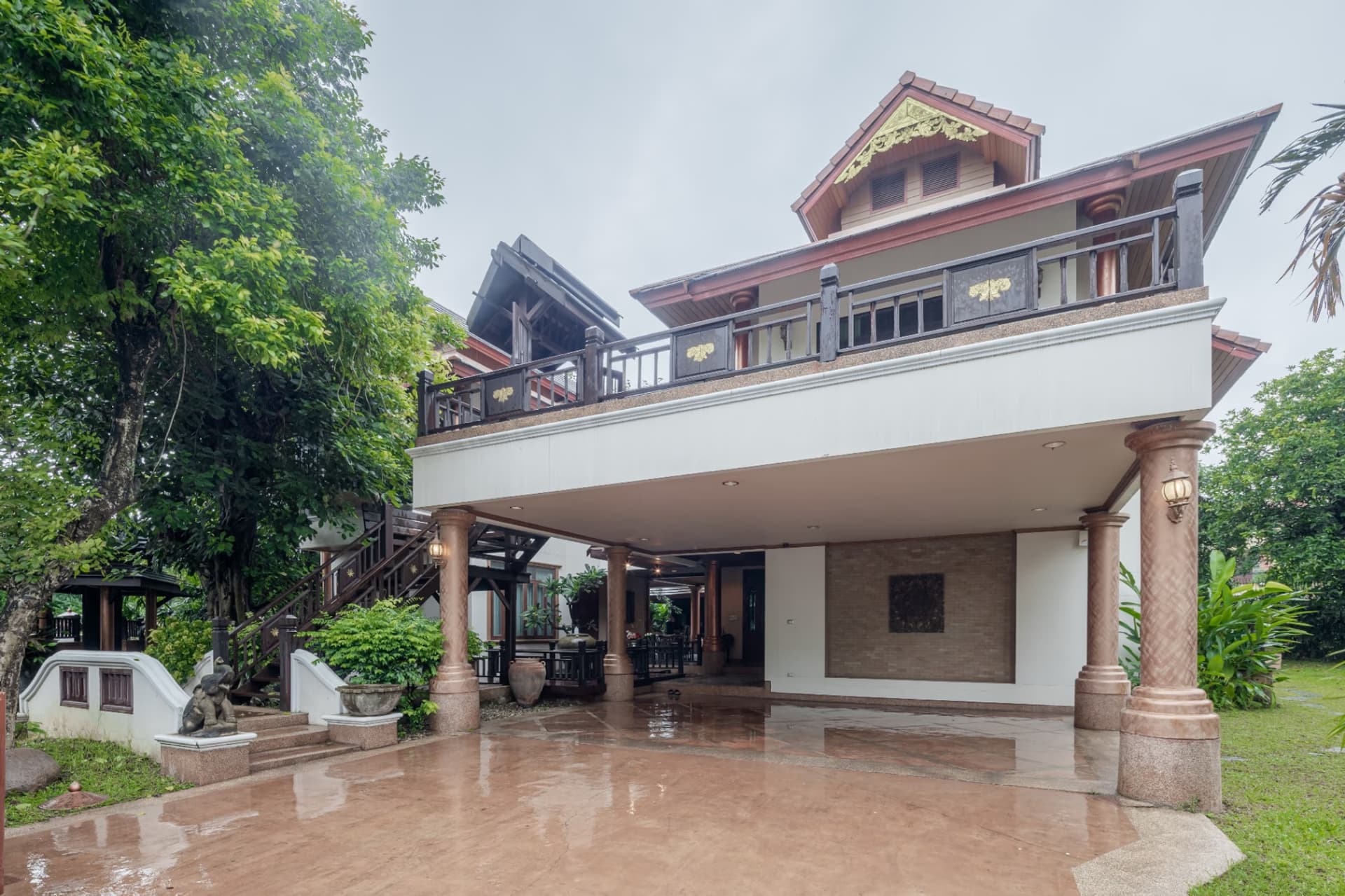 7 ห้องนอน บ้าน สำหรับ ขาย ใน Mueang Chiang Mai - Image 5