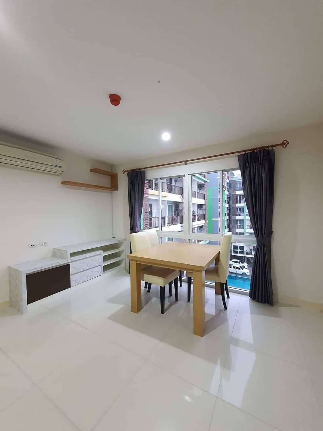 Condo for Rent, Sale at The Green 2 Condominium - Image 3