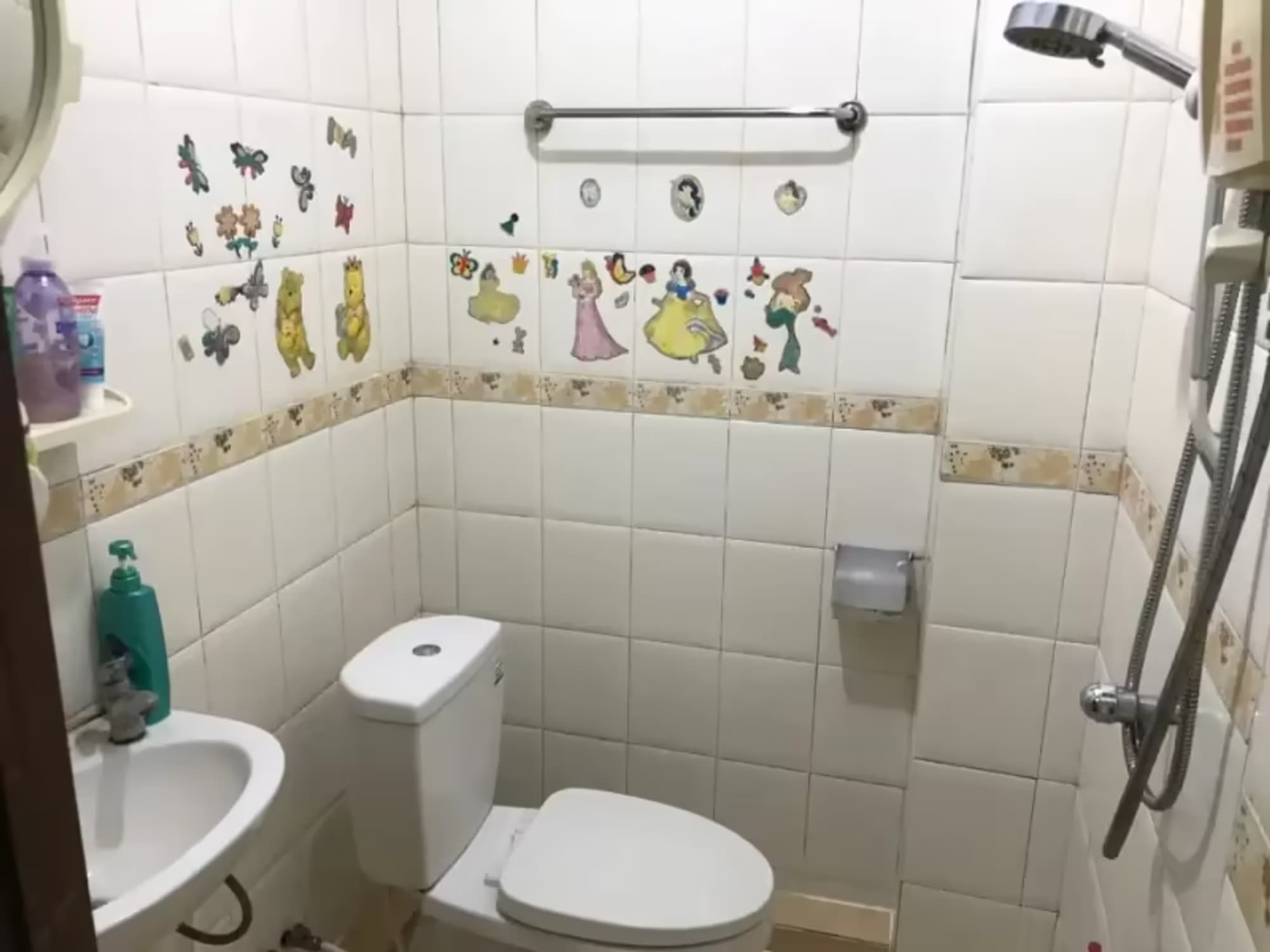 3 Bedroom House - Image 11