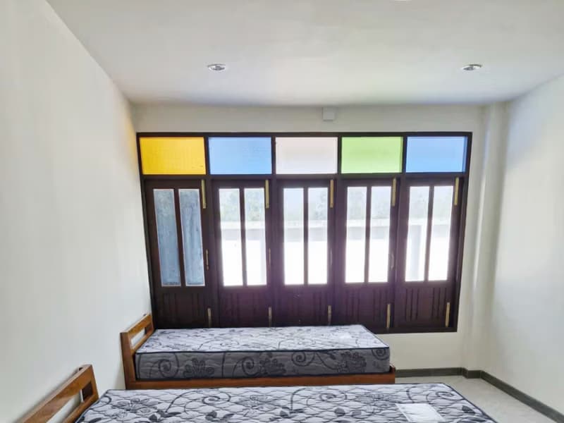 6 Bed House for Rent in Hang Dong