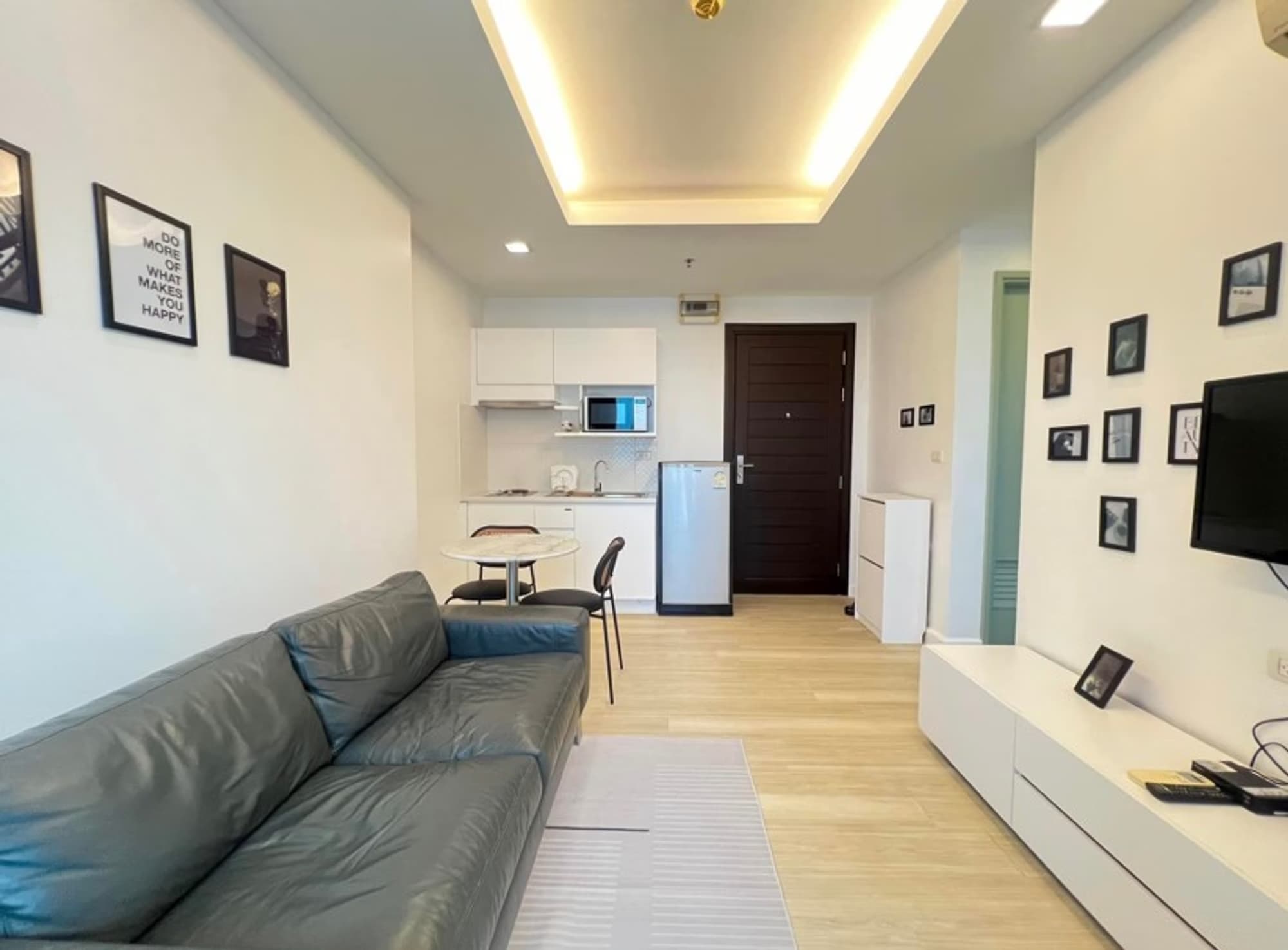1 ห้องนอน Condo สำหรับ จำหน่าย ใน ห้วยขวาง - Image 2