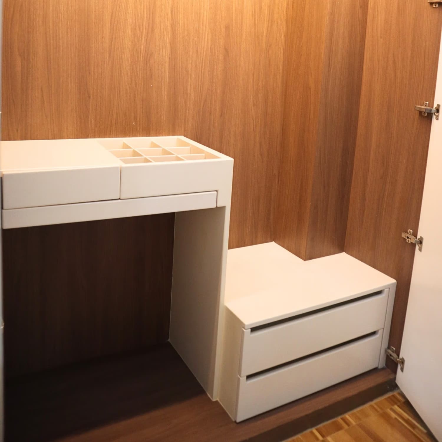 1 Bed Condo for Sale in Phra Khanong - Image 8