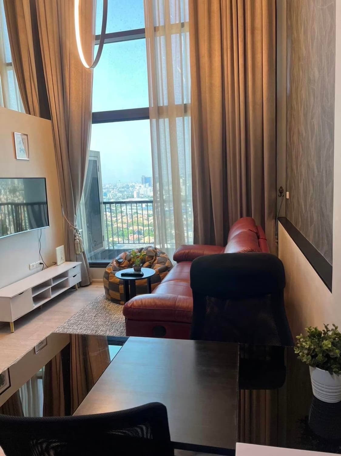 1 ห้องนอน Condo สำหรับ ขาย ใน คลองเตย - Image 1