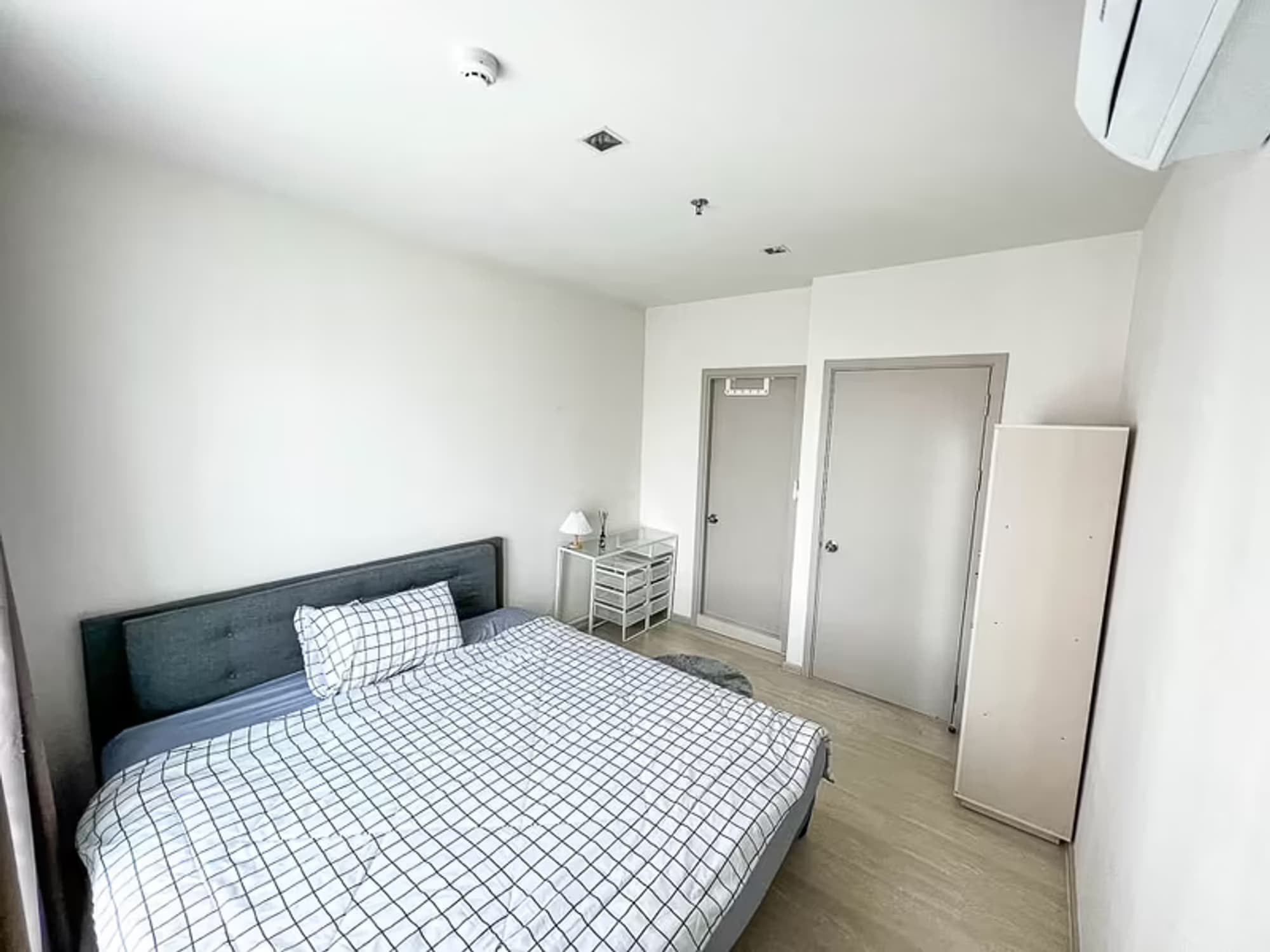 1 Bedroom Condo for Rent at Life Sukhumvit 48 - Image 5