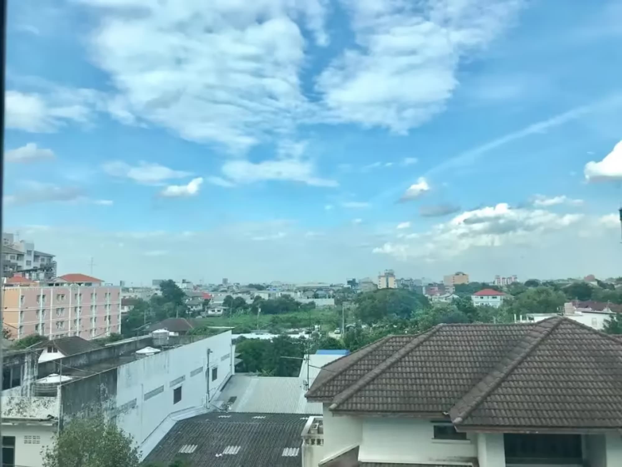 Studio for Rent in Suan Luang - Image 1