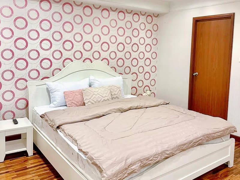 4 Bedroom Condo for Rent/Sale at Hillside 4