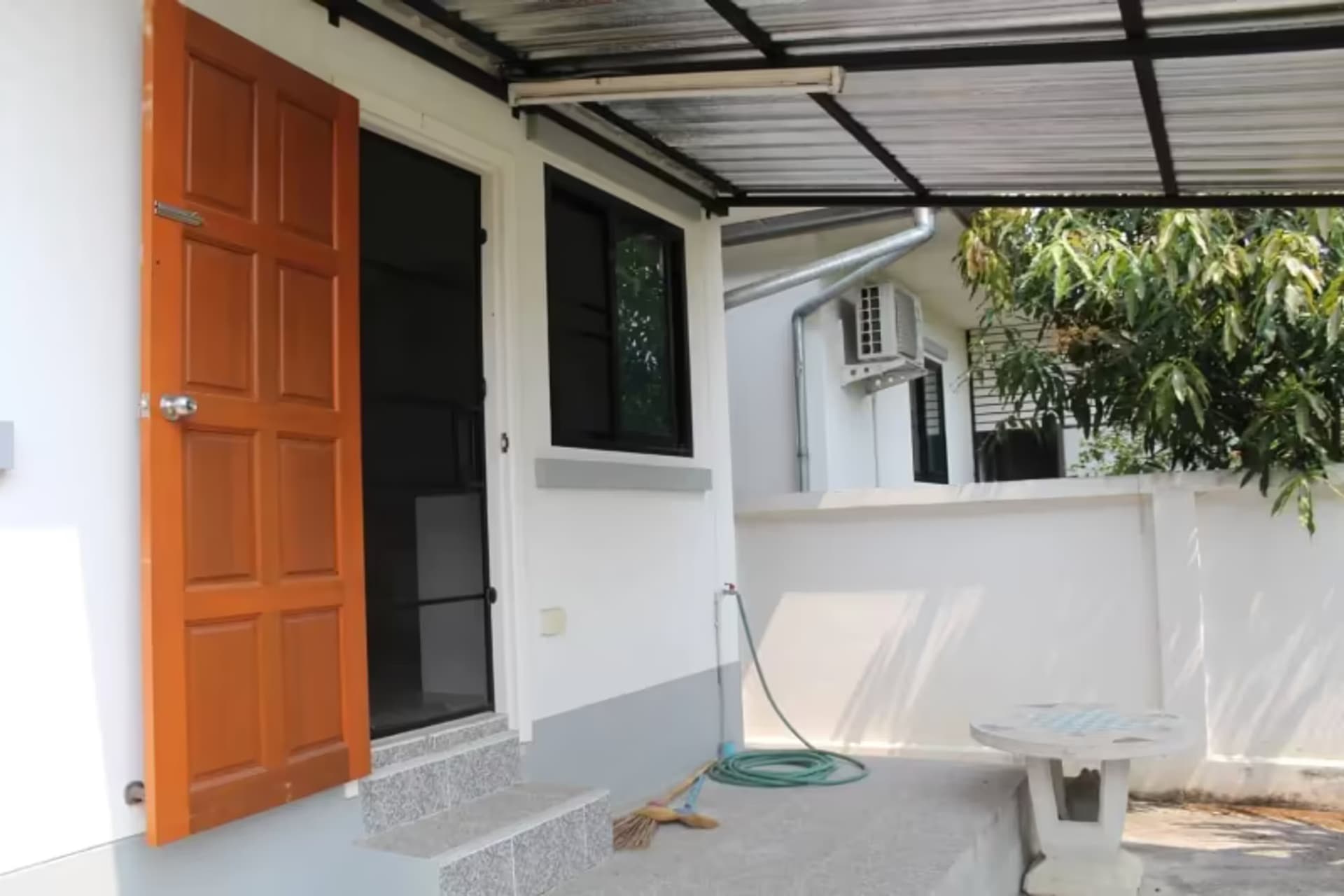 3 Bedroom House - Image 3