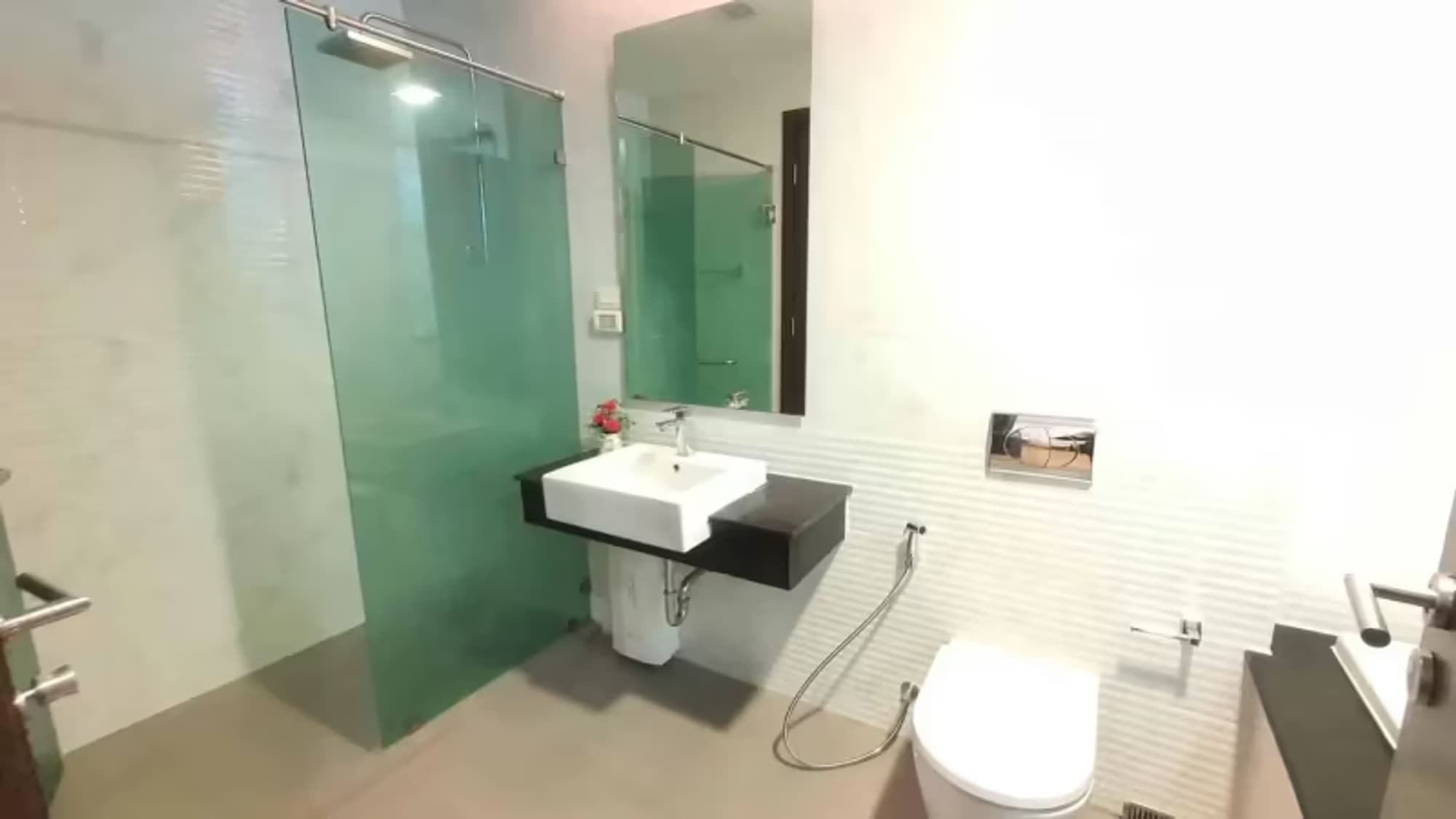 1 Bedroom Condo - Image 7