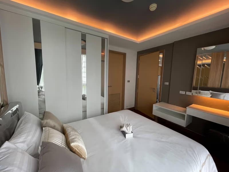 2 Bed Condo for Sale in Watthana