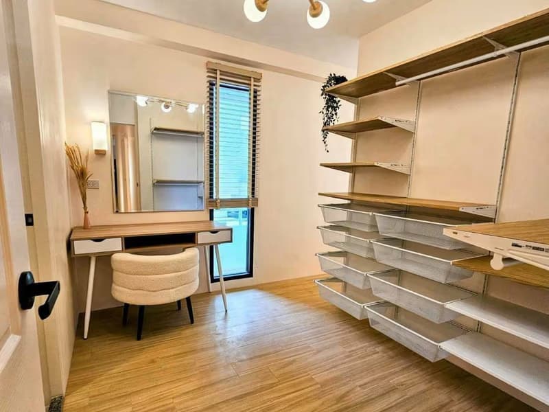 3 Bed Condo for Rent in Khlong Toei