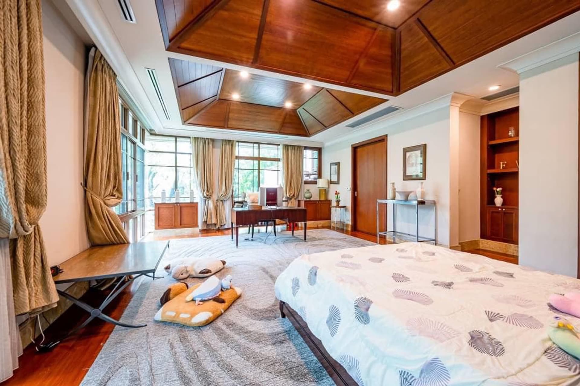 Pool Villa for Rent/Sale in Watthana - Image 3