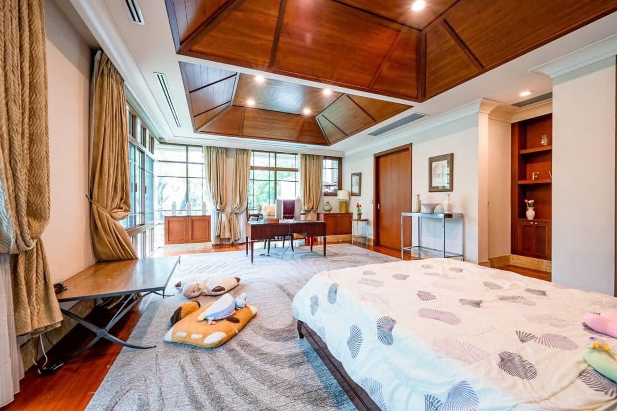 Pool Villa for Rent/Sale in Watthana - Image 3