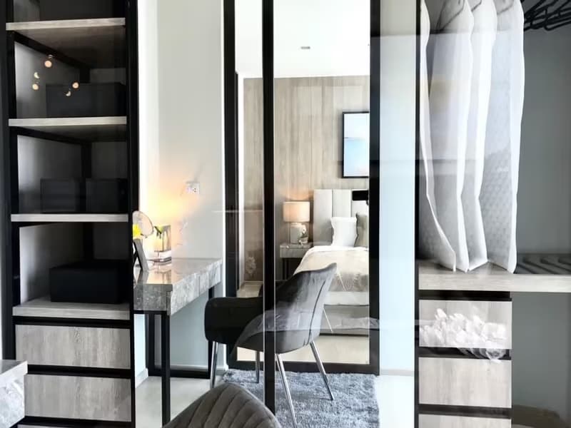 Condo for Rent, Sale at Life One Wireless