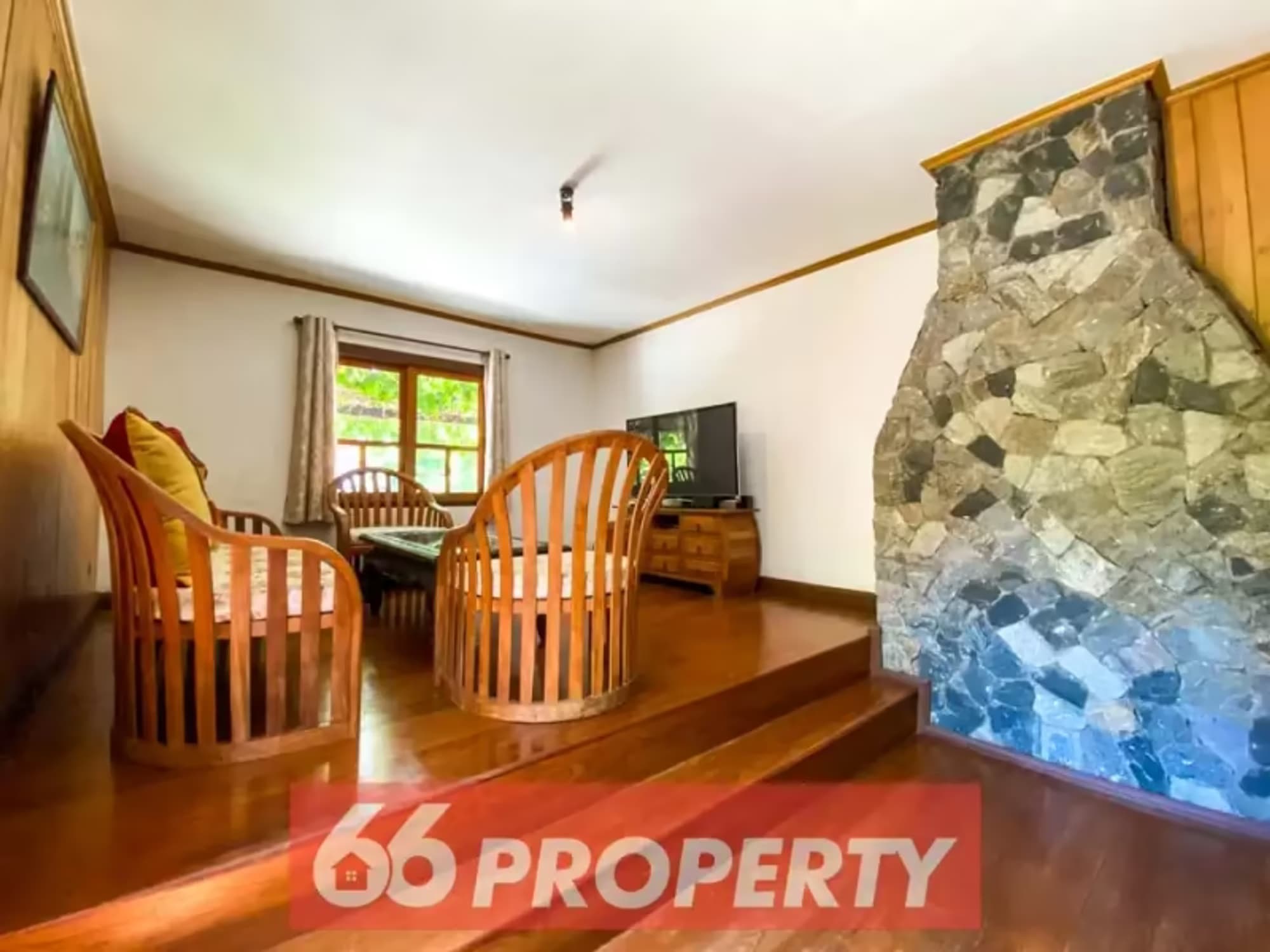 3 Bedroom House - Image 12
