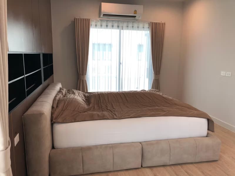 3 Bed House for Sale in Bang Sao Thong