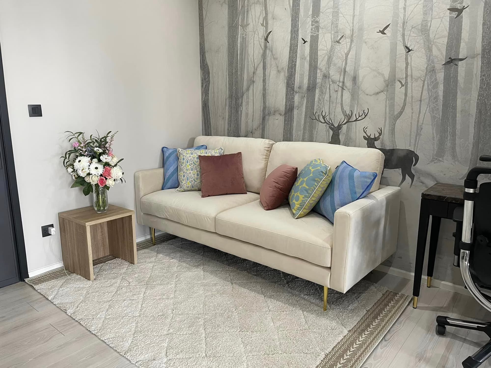 1 Bed Condo for Rent in Ratchathewi - Image 2