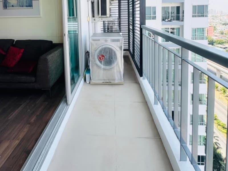 1 Bed Condo for Rent in Thon Buri