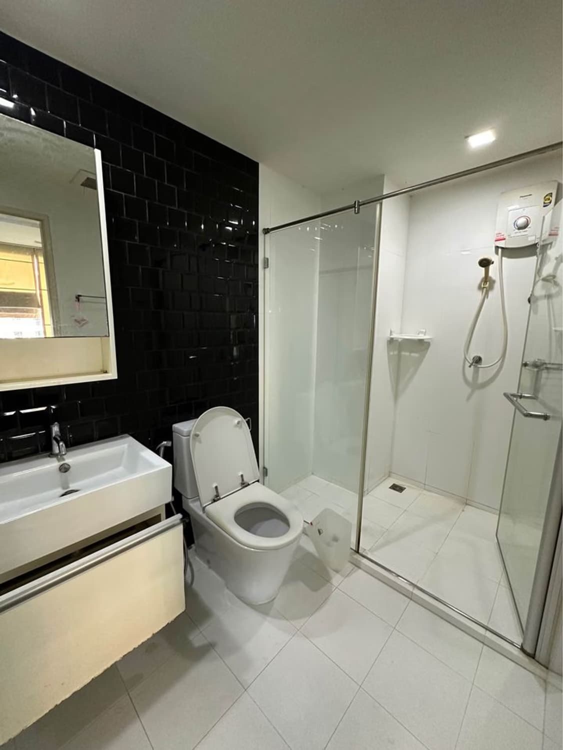 1 Bedroom Condo for Rent at The Room Sukhumvit 64 - Image 10