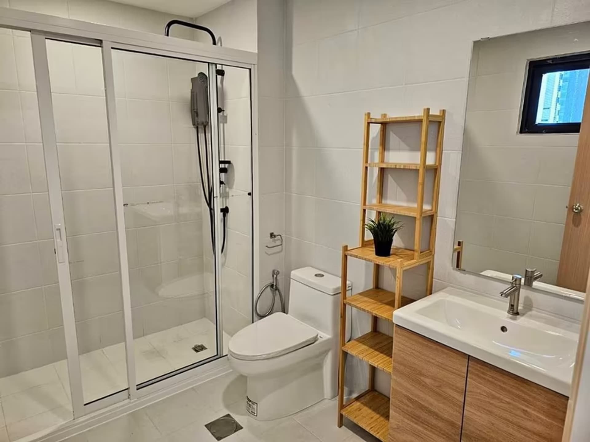 Condo for Rent at Prestige Towers - Image 5