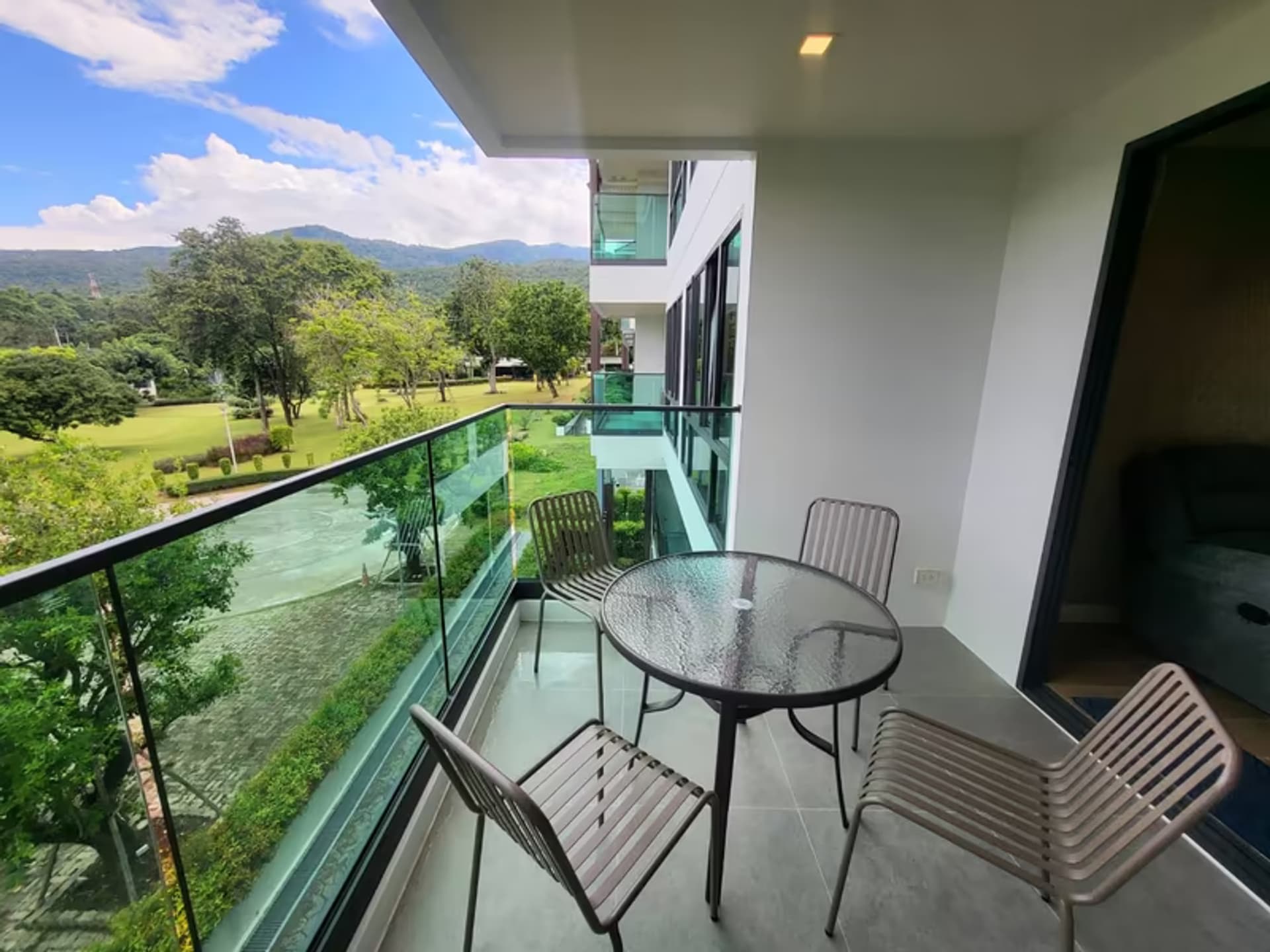 1 Bedroom Condo - Image 6
