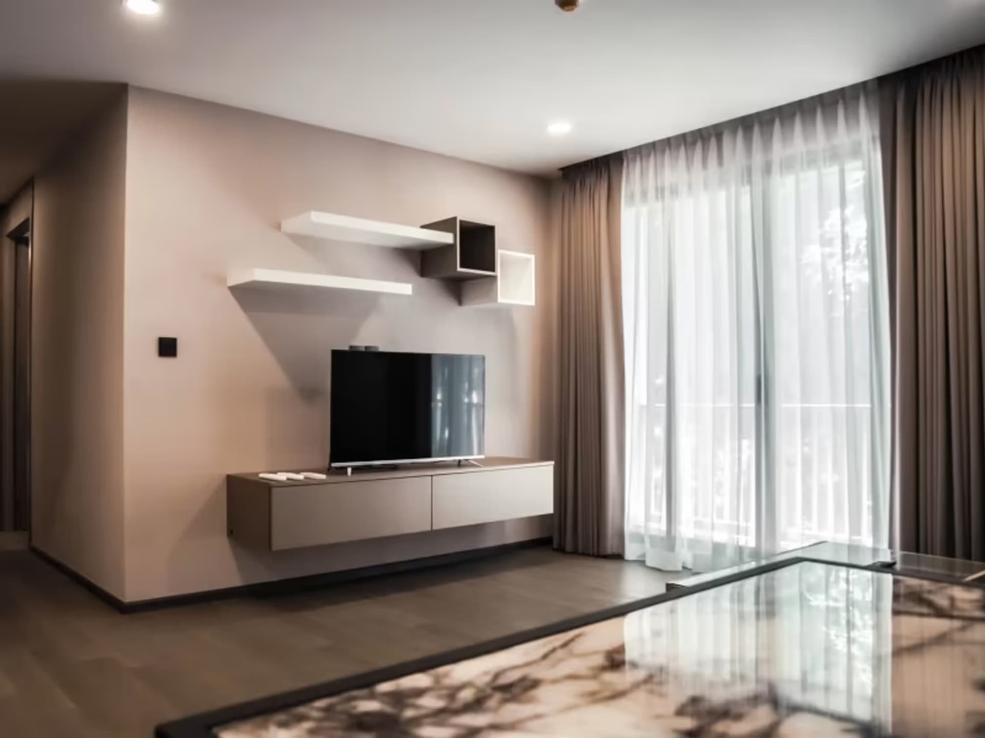 2 Bedroom Condo for Rent at KLASS Siam - Image 1