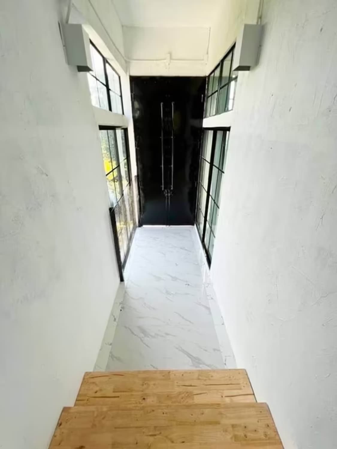 2 Bedroom House - Image 4