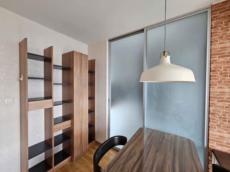 1 Bedroom Condo