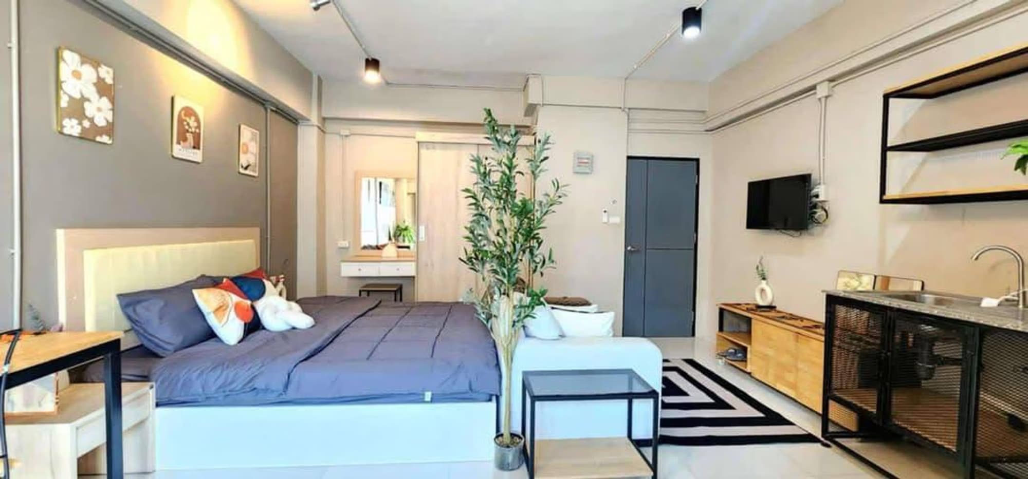 Studio Condo for Rent in Mueang Chiang Mai - Image 1