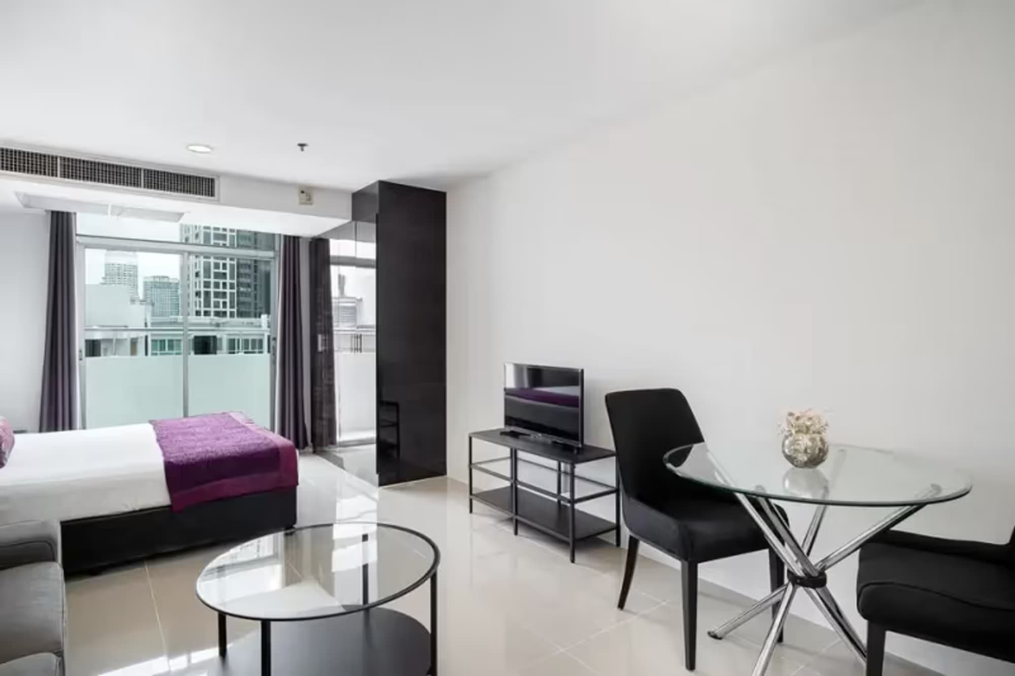 1 Bedroom Condo - Image 7