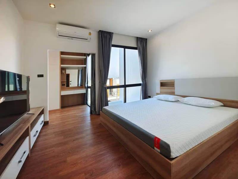 4 Bed Townhouse for Sale in San Sai