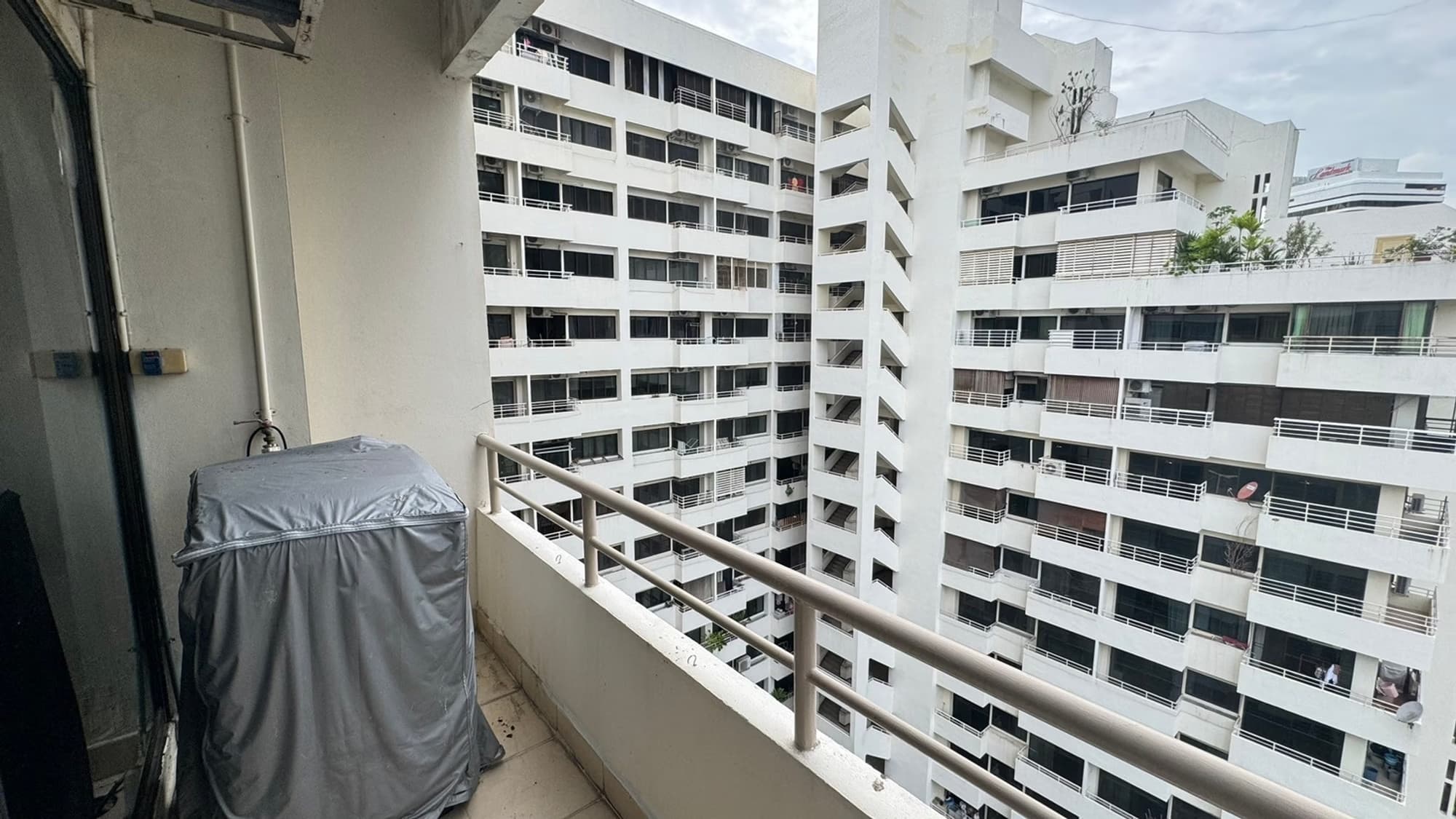 1 卧室 公寓 用于 出租和出售 在 Khlong Toei - Image 8