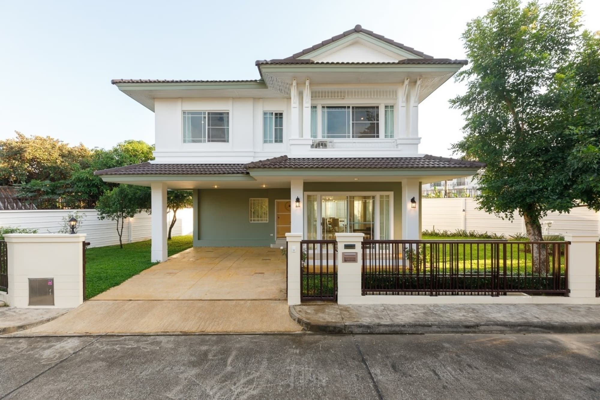 3 Bed House for Rent and Sale in Mueang Chiang Mai - Image 1