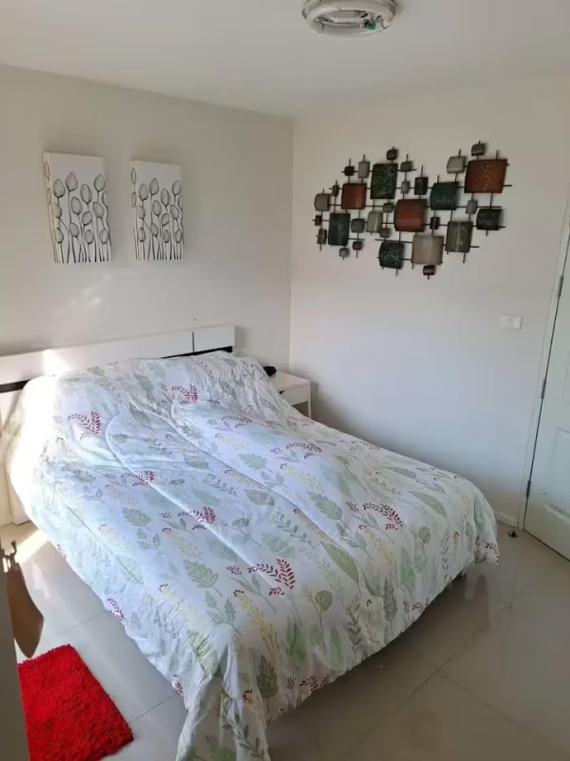 2 Bedroom Condo - Image 1