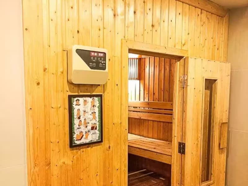 1 Bedroom Condo