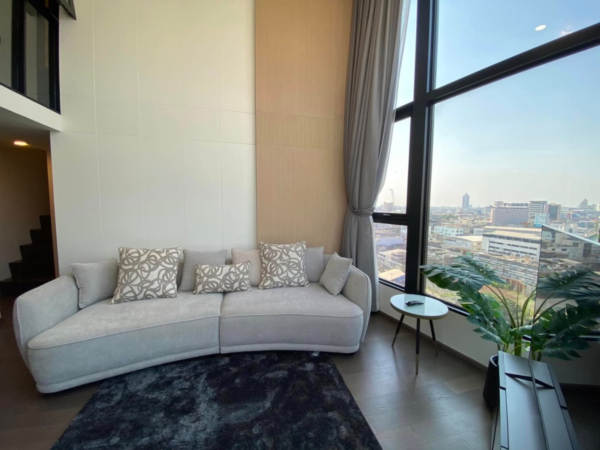2 Bed Condo for Rent in Bang Rak - Image 2