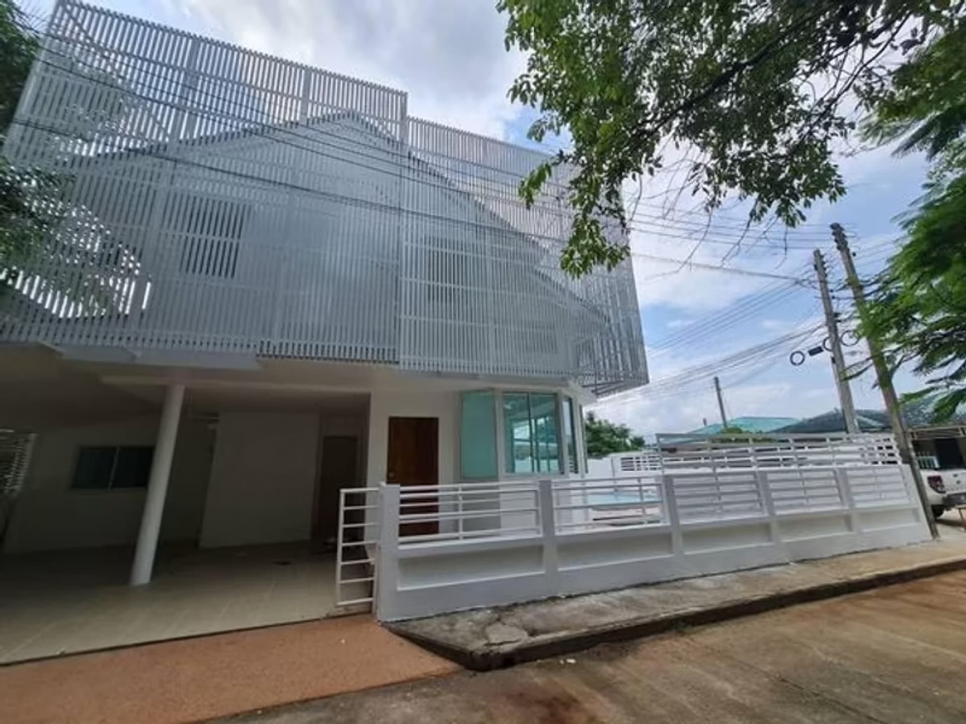 Pool Villa in Mae Hia - Image 1